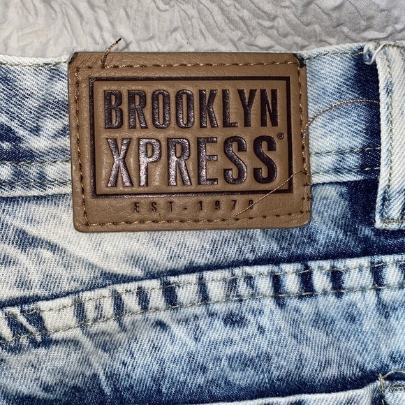 Brooklyn Xpress Clothing Co. Distressed Jeans - Picture 10 of 10
